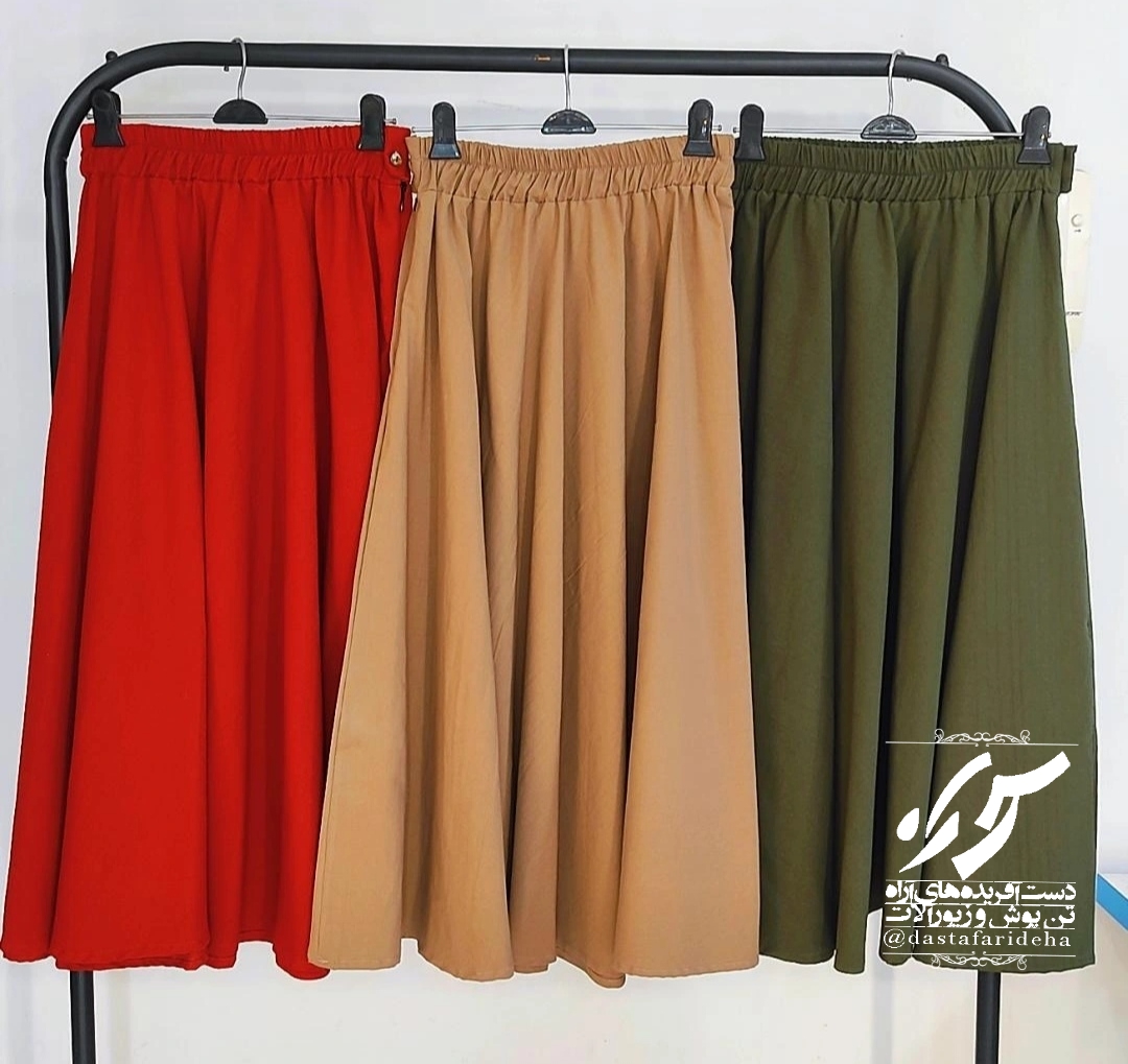 از راست به چپ : یشمی ،نسکافه ای ،قرمز