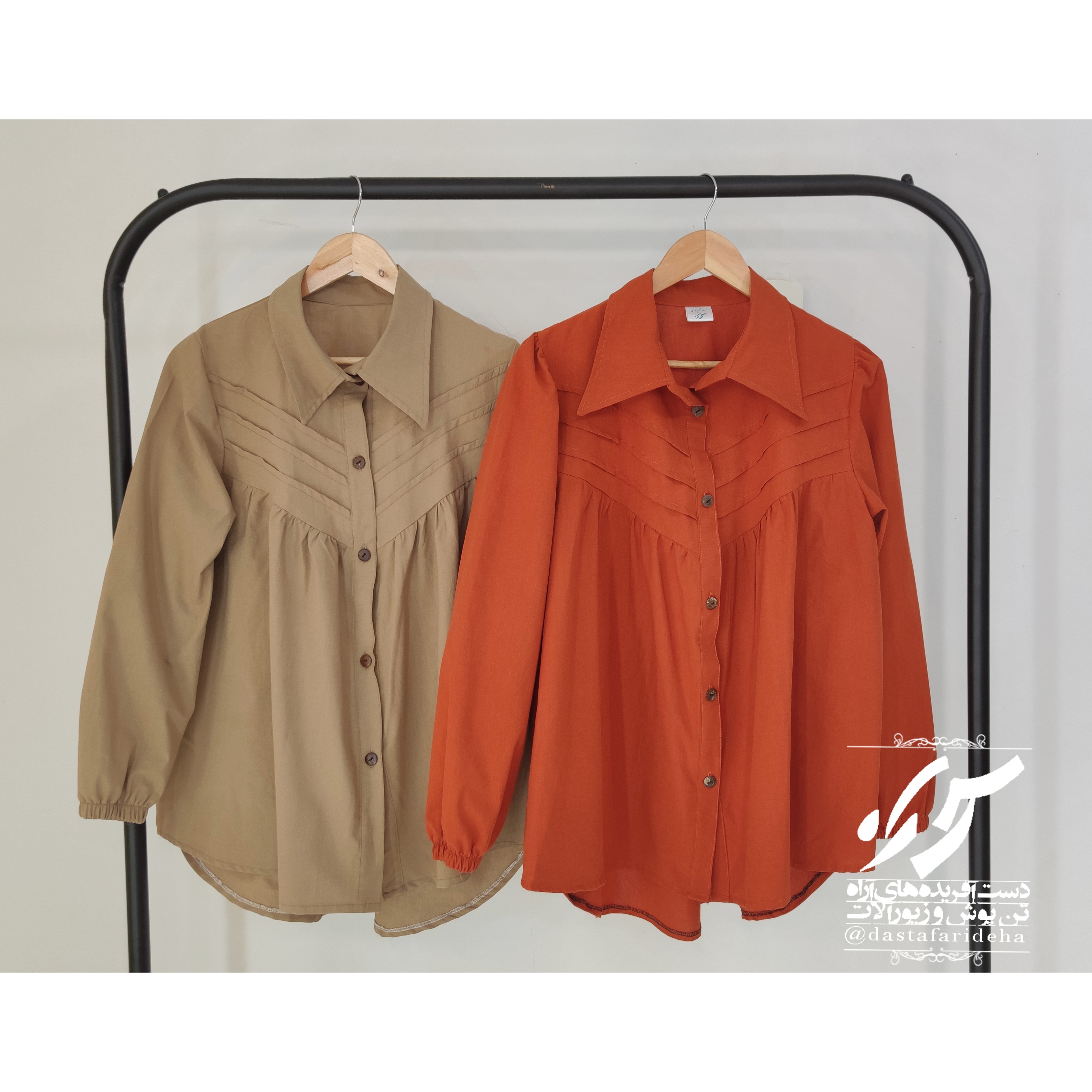 از راست به چپ : آجری ، نسکافه ای