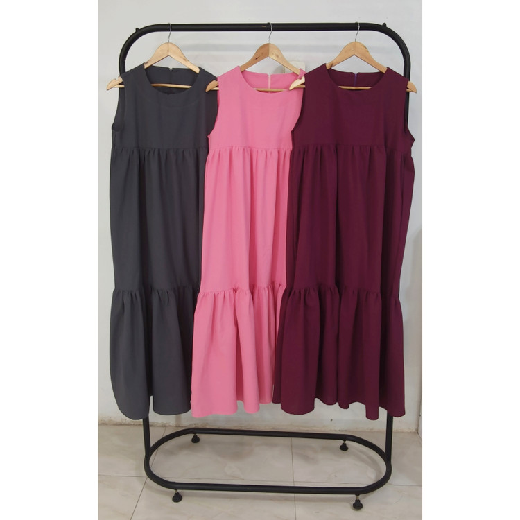 از راست به چپ : زرشکی ، باربی ، طوسی