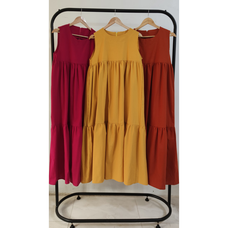 از راست به چپ : آجری ، زرد ، سرخابی